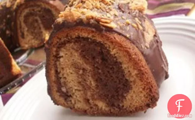 चॉकलेट पीनट बटर मार्बल केक