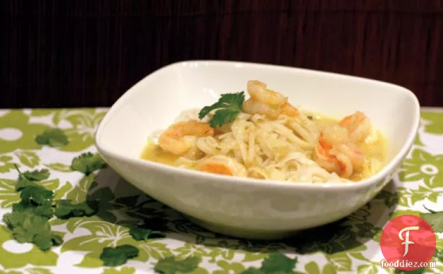 Green Curry Shrimp With Noodles