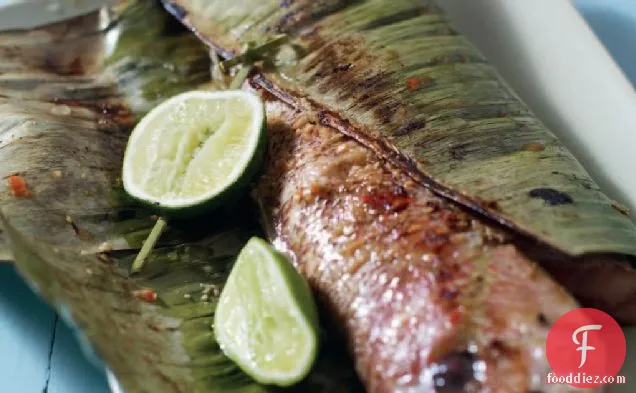 Grilled snapper in banana leaves
