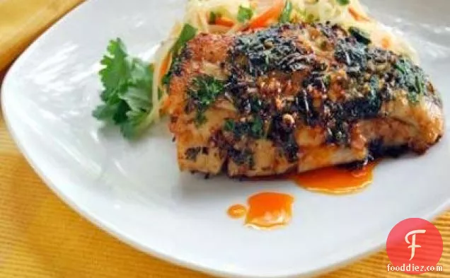 सिप का अदरक, लेमनग्रास और सीलेंट्रो क्रस्टेड स्नैपर