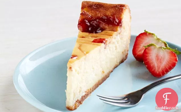PHILADELPHIAÂ® White Chocolate-Strawberry Swirl Cheesecake