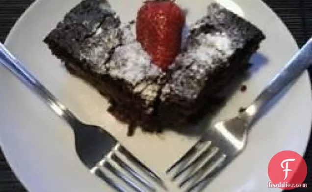 चेरी चॉकलेट केक