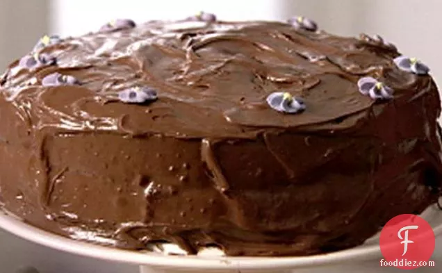 Old-Fashioned Chocolate Cake