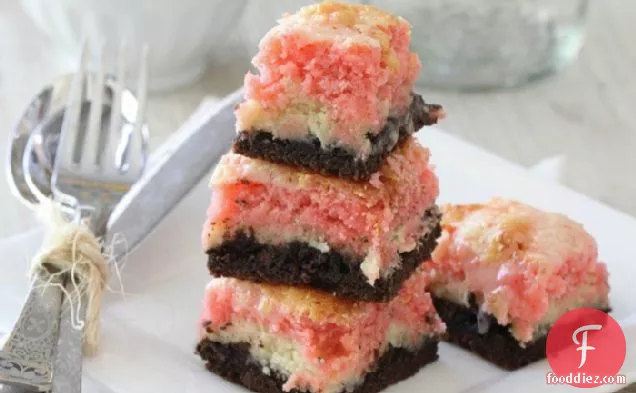 Neopolitan Gooey Cake Bars