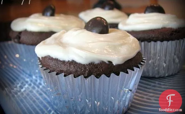 Chocolate Fudge Jr Mint Centered Cupcakes