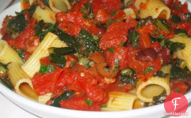 Pasta Puttanesca With Kale
