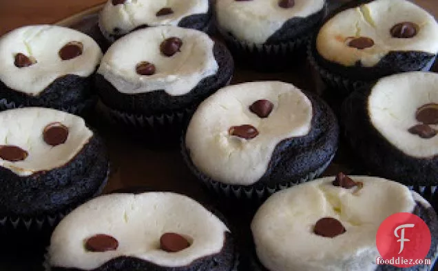 Black-bottom Cupcakes