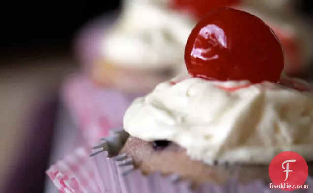 Cherry Chocolate Chip Cupcakes