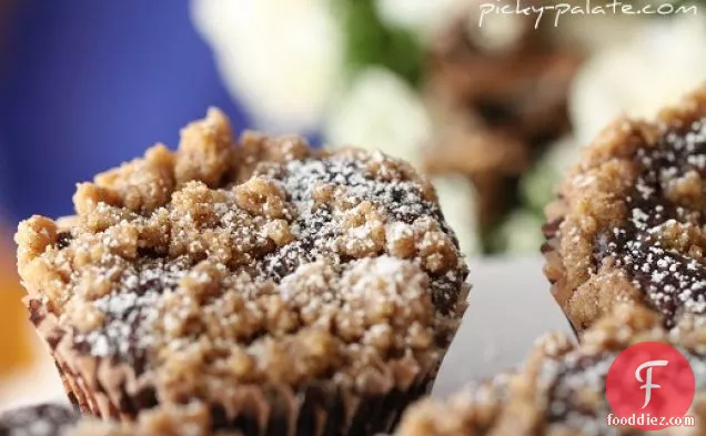 Chocolate Crumb Topped Cupcakes