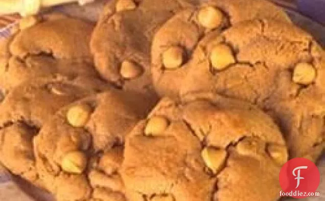 बटरस्कॉच जिंजरब्रेड कुकीज़