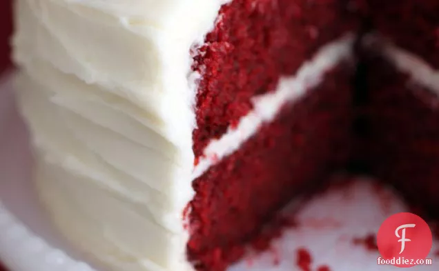 Red Velvet Cake With Cream Cheese Frosting