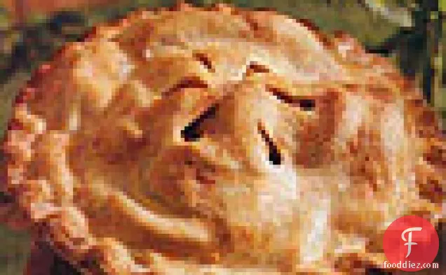 Spiced Peach Pie with Buttermilk Crust