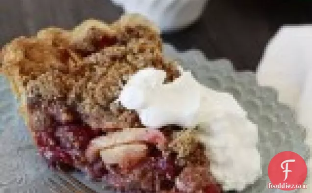 Deep Dish Apple Cranberry Pie With Oatmeal Pecan Crumb Topping
