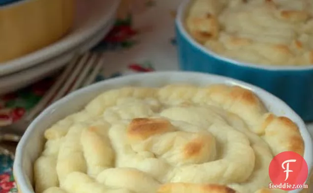 Lamb Shepherd's Pie With Garlic Mashed Potato Crust