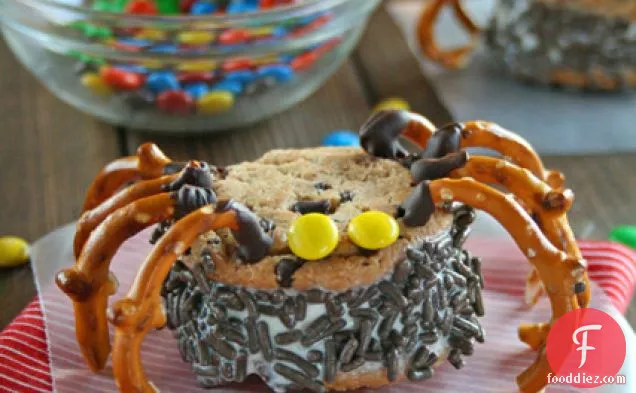 Spooky Ice Cream Sandwich Spiders