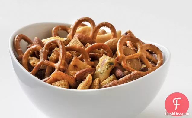 Maple-Soy Snack Mix