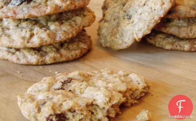 Trout Dale Oatmeal-Raisin Cookies