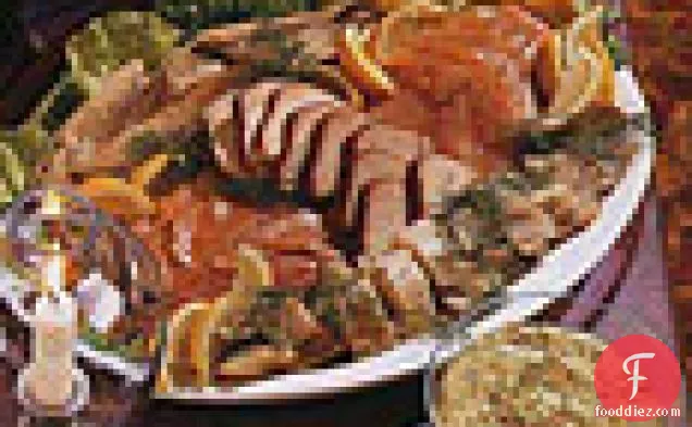 सरसों, डिल और केपर सॉस के साथ स्मोक्ड मछली