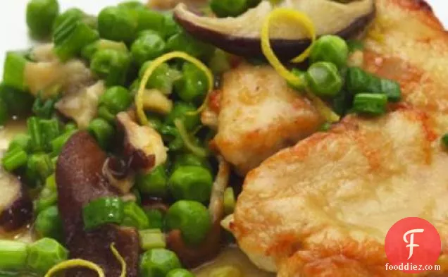 Turkey Cutlets With Peas And Spring Onions Recipe