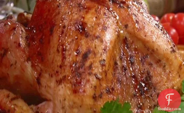 मेपल क्रैनबेरी शीशे का आवरण के साथ भुना हुआ टर्की