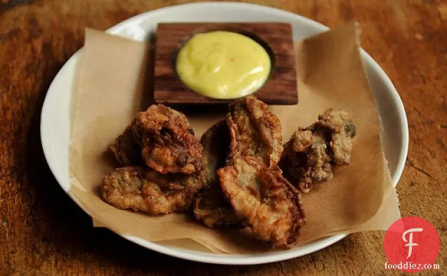 Fried Oysters With Saffron Aioli