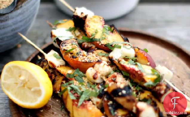 Grilled Halloumi And Peaches With Dukkah