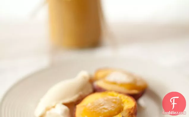 Grilled Peaches With Lemon Butter