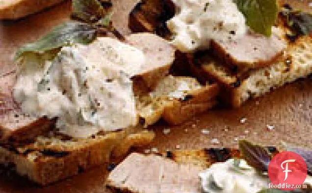 Grilled Tuna Bruschetta with Chipotle Crème Fraîche