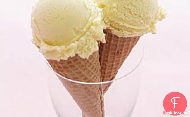 वेनिला आइसक्रीम