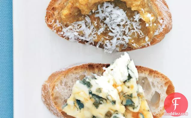 Blue Cheese and Honey Bruschetta