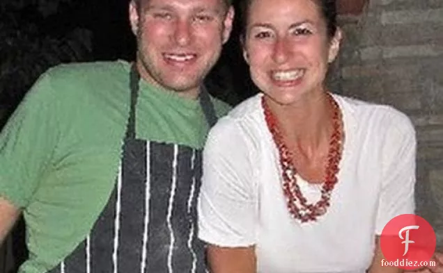 नाशपाती और पाइन नट सलाद शहद विनैग्रेट के साथ