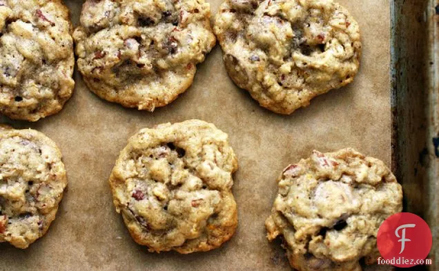 Oatmeal, Chocolate Chip And Pecan Cookies