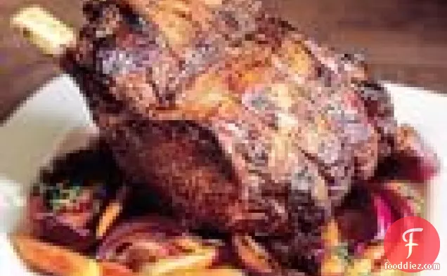 Standing Rib Roast With Yorkshire Pudding