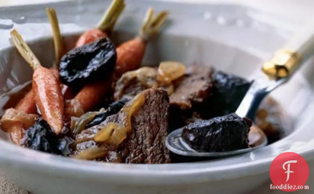 Beef Cooked with Carrots, Onions, and Dried Plums