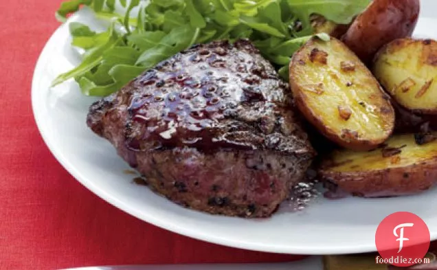 Bistro-Style Sirloin with New Potatoes
