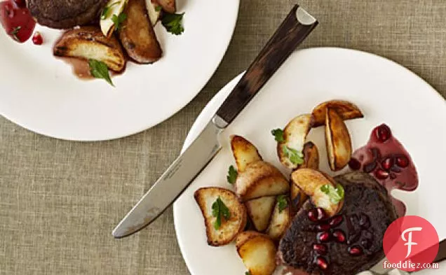 Beef Filets with Pomegranate-Pinot Sauce