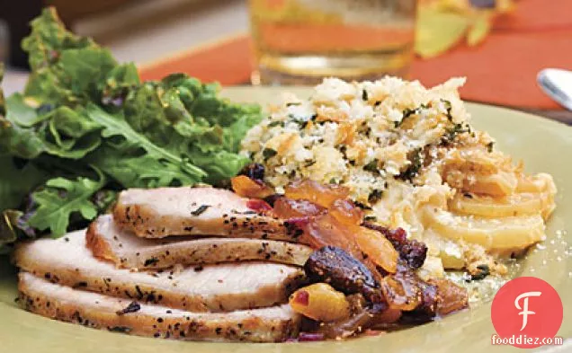 फ्रूट कॉम्पोट के साथ ग्रिल्ड पोर्क रोस्ट