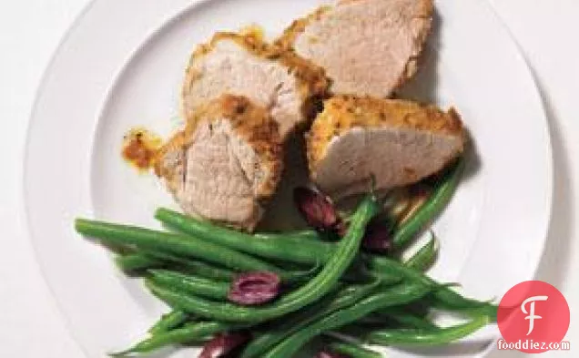 रोज़मेरी-क्रस्टेड पोर्क टेंडरलॉइन