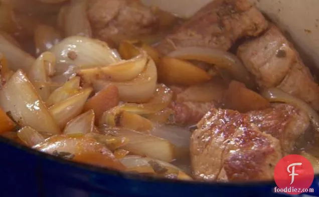 Potted Pork Tenderloin with Sweet Onions and Apple
