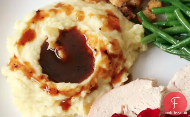 Auntie Sal’s Holiday Turkey Gravy