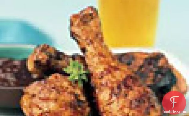 बोर्बोन-गुड़ चिकन ड्रमस्टिक्स