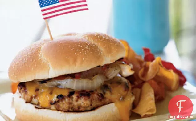 दक्षिण-पश्चिमी तुर्की-ग्रील्ड प्याज के साथ चेडर बर्गर