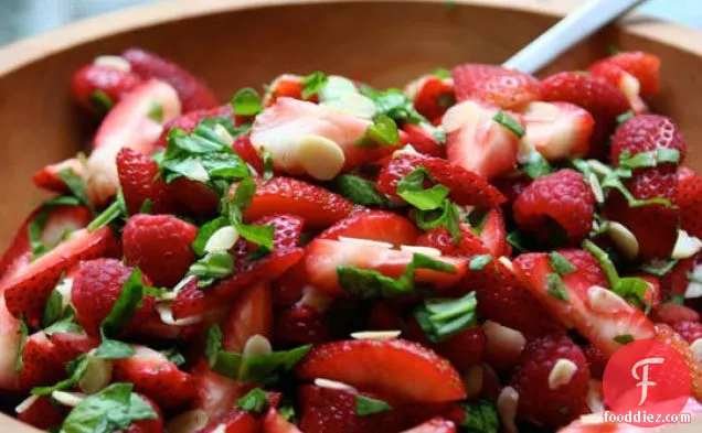 Strawberry-arugula Salad With Ricotta Topping