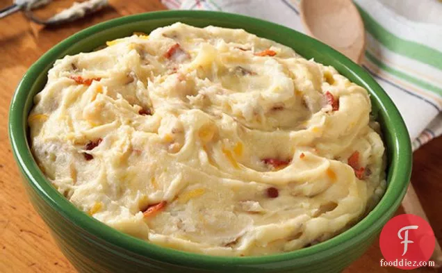 Cheesy Mashed Potatoes with Bacon