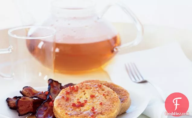 Crumpets with Bacon