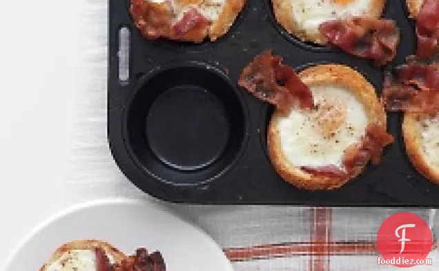 Bacon, Egg, And Toast Cups
