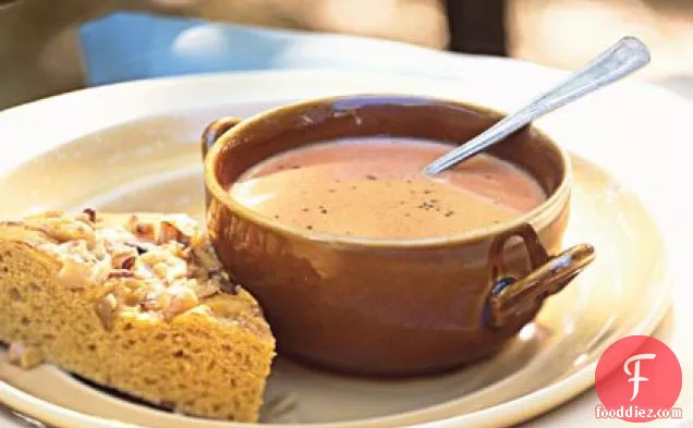 मलाईदार टमाटर-बाल्समिक सूप