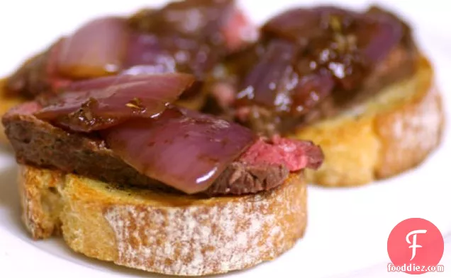 Bistecca With Balsamic-roasted Onion Crostini