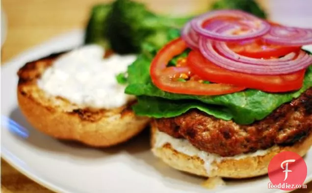 Balsamic Reduction Burger With Warm Goat Cheese Spread