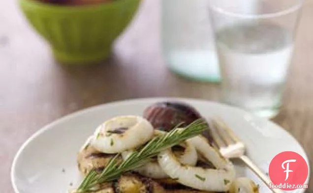 Grilled Balsamic Chicken With Peaches